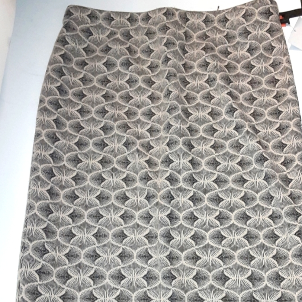 Free Press Skirt Printed Size S NWT